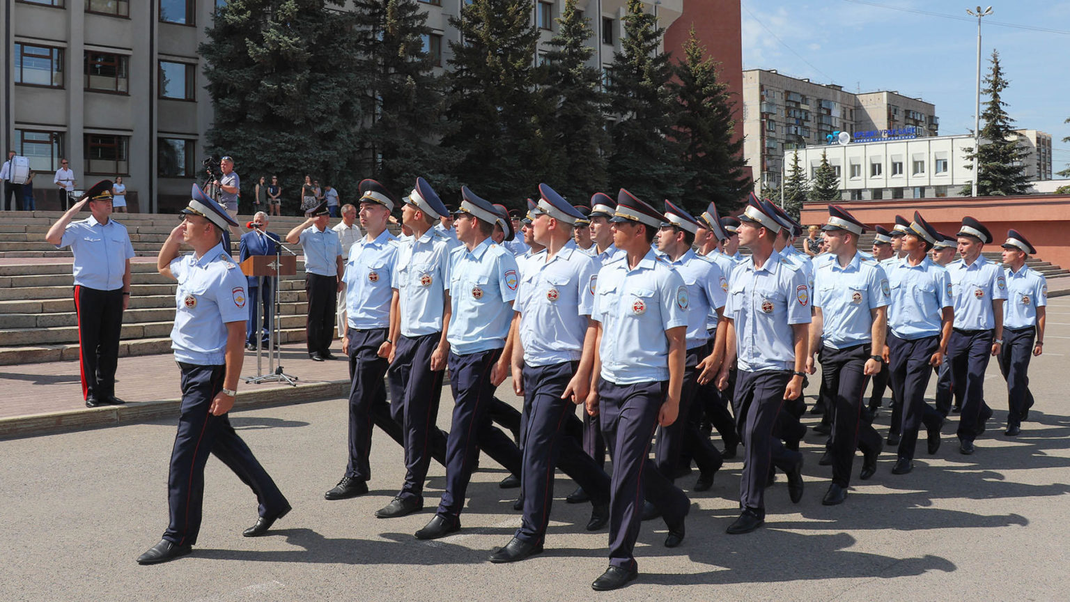 полк полиции по охране дипломатических представительств вакансии