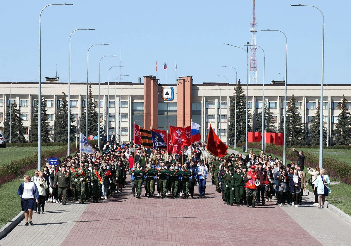 Ветераны выпустили почетный знак к юбилею Магнитогорска