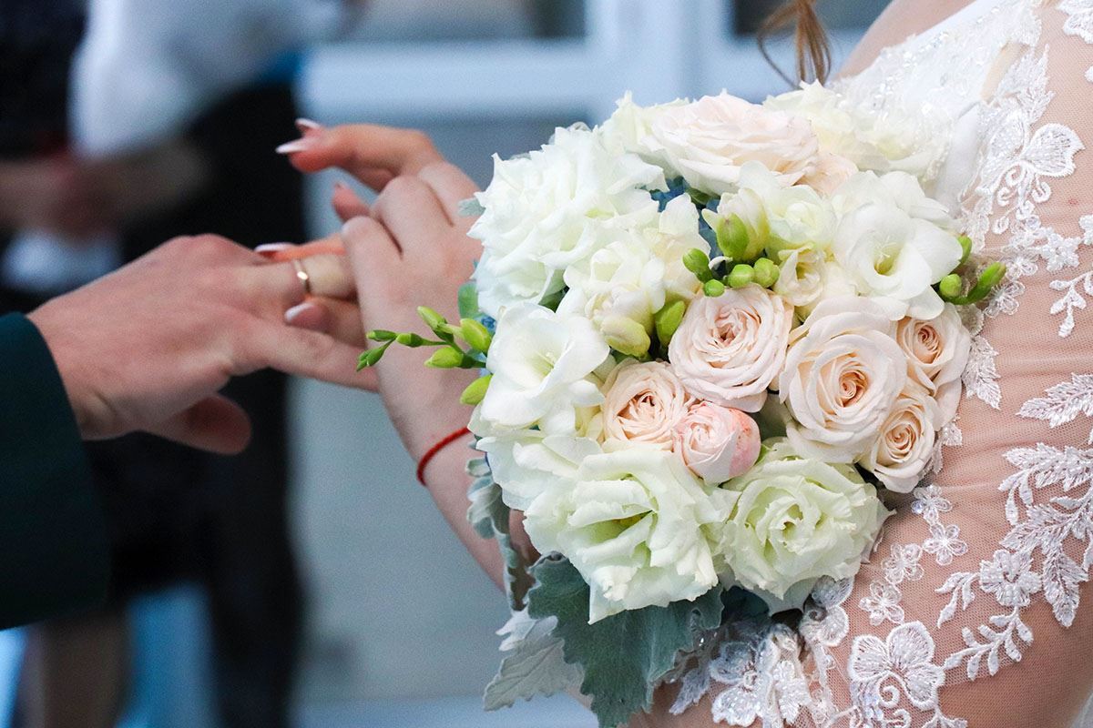 Свадьбы в красивую дату апреля: в загсах Магнитогорска ажиотаж