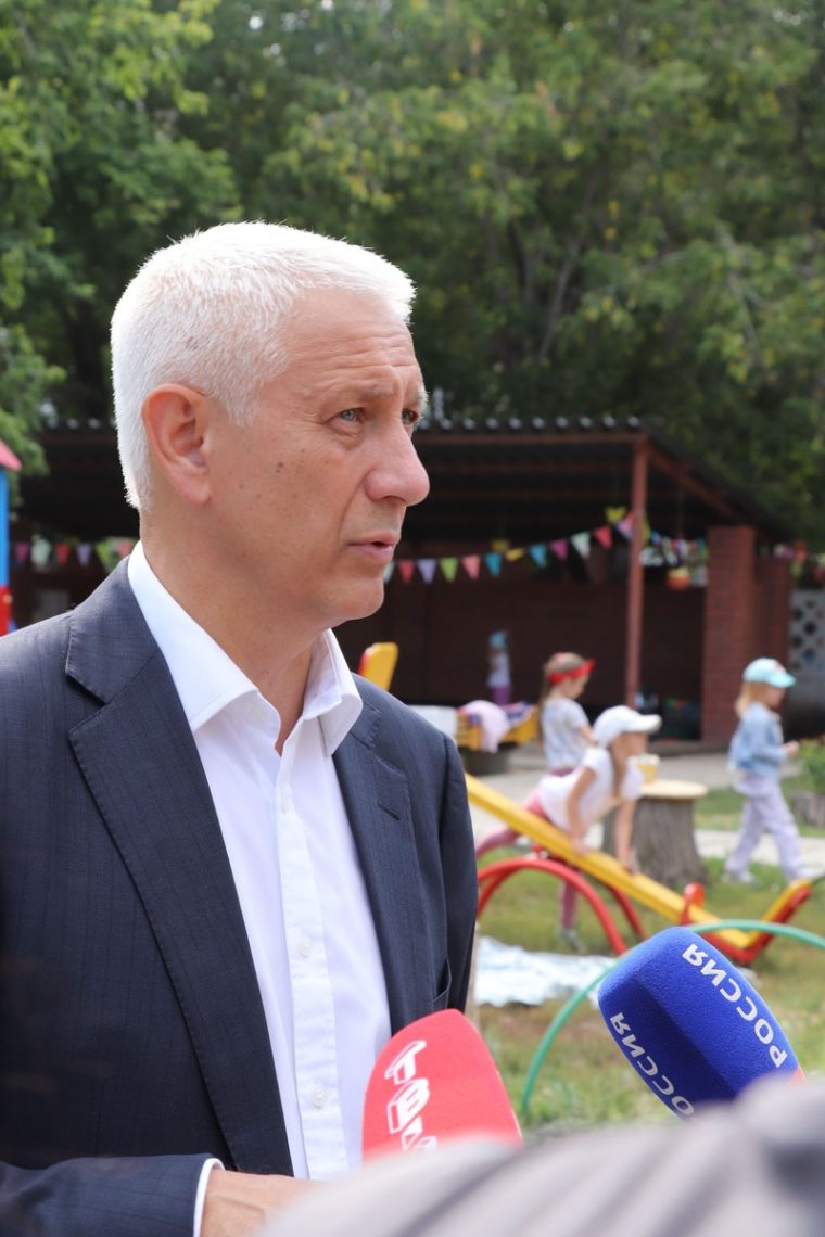 Глава Магнитогорска проинспектировал работу детских садов города
