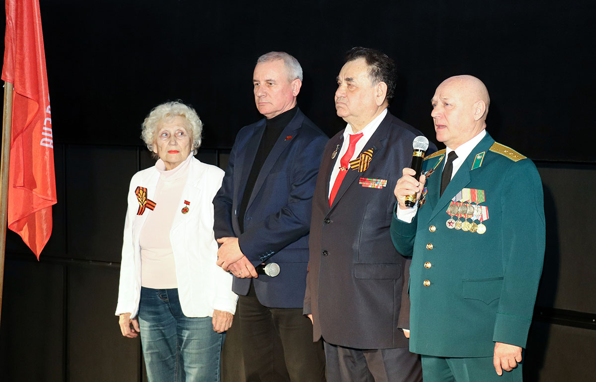 В честь 35-летия вывода советских войск из Афганистана магнитогорским школьникам напомнили о подвигах солдат