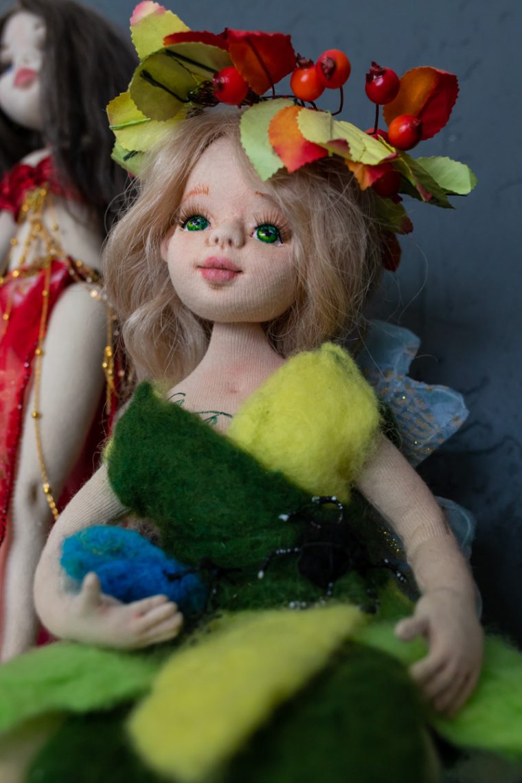 Мастерица из Магнитогорска создает кукол удивительной красоты