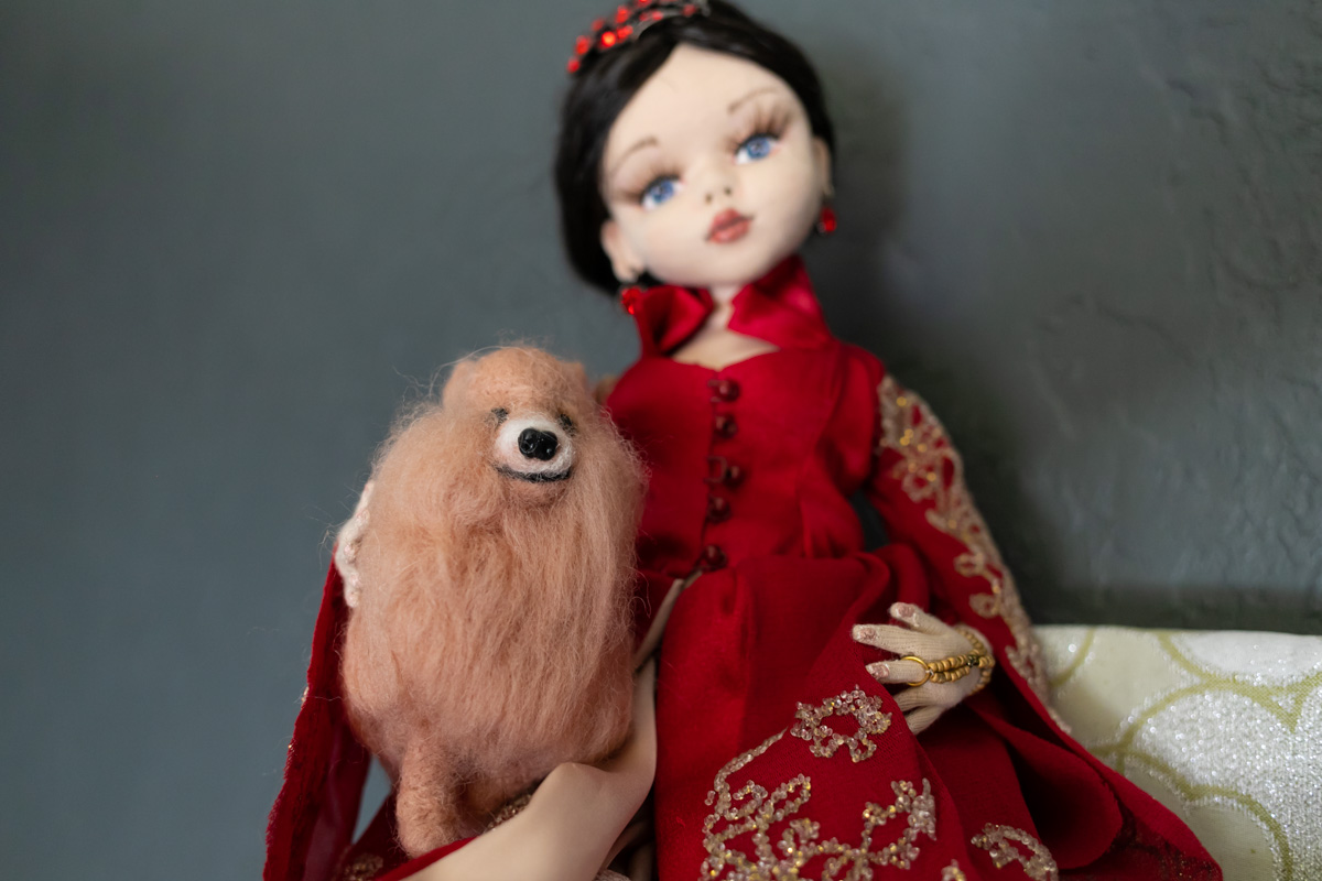 Мастерица из Магнитогорска создает кукол удивительной красоты
