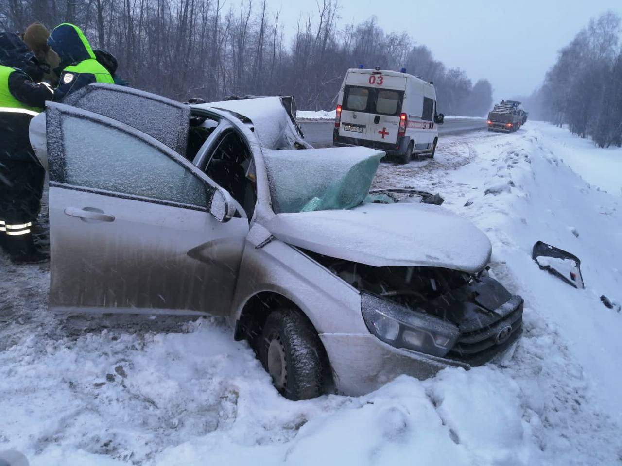 На дорогах под Магнитогорском ограничена видимость из-за сильного снегопада