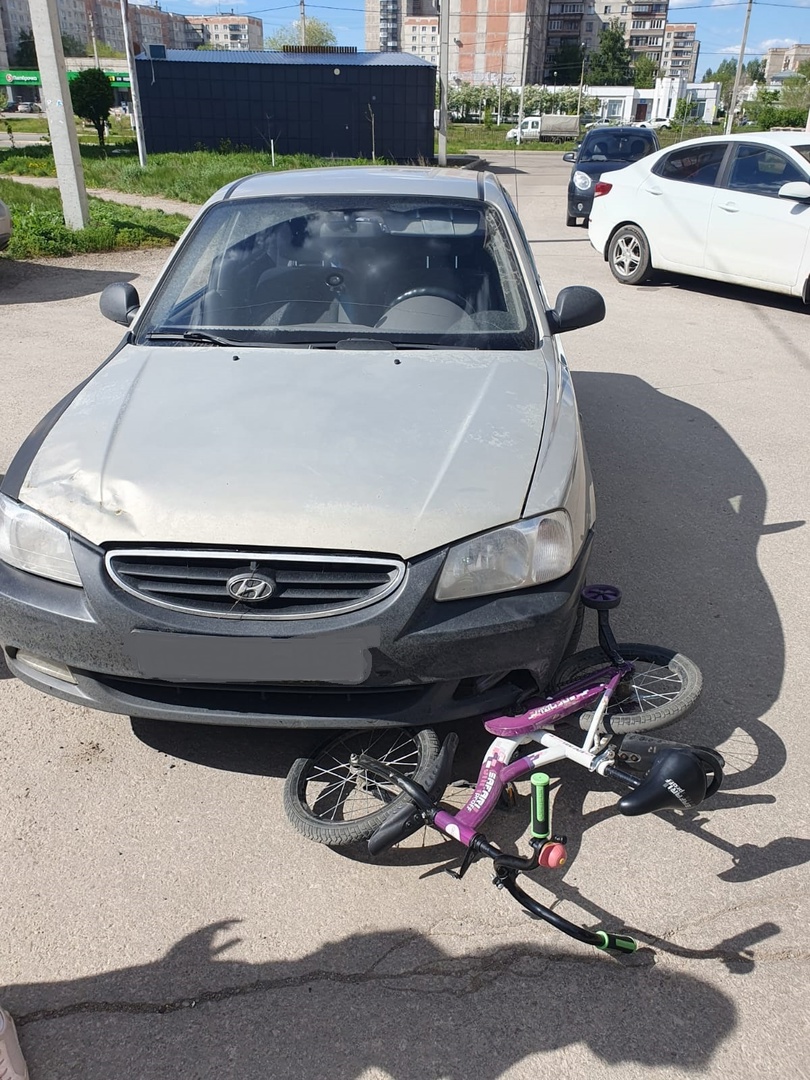7-летний велосипедист угодил под колёса иномарки в Магнитогорске
