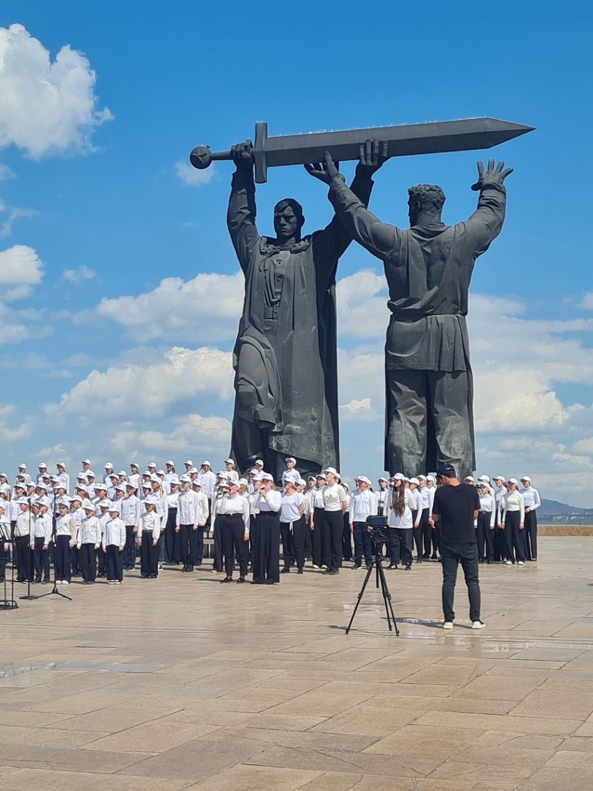 Лето в Магнитке началось с большого музыкального праздника «Звучи, Урал!»