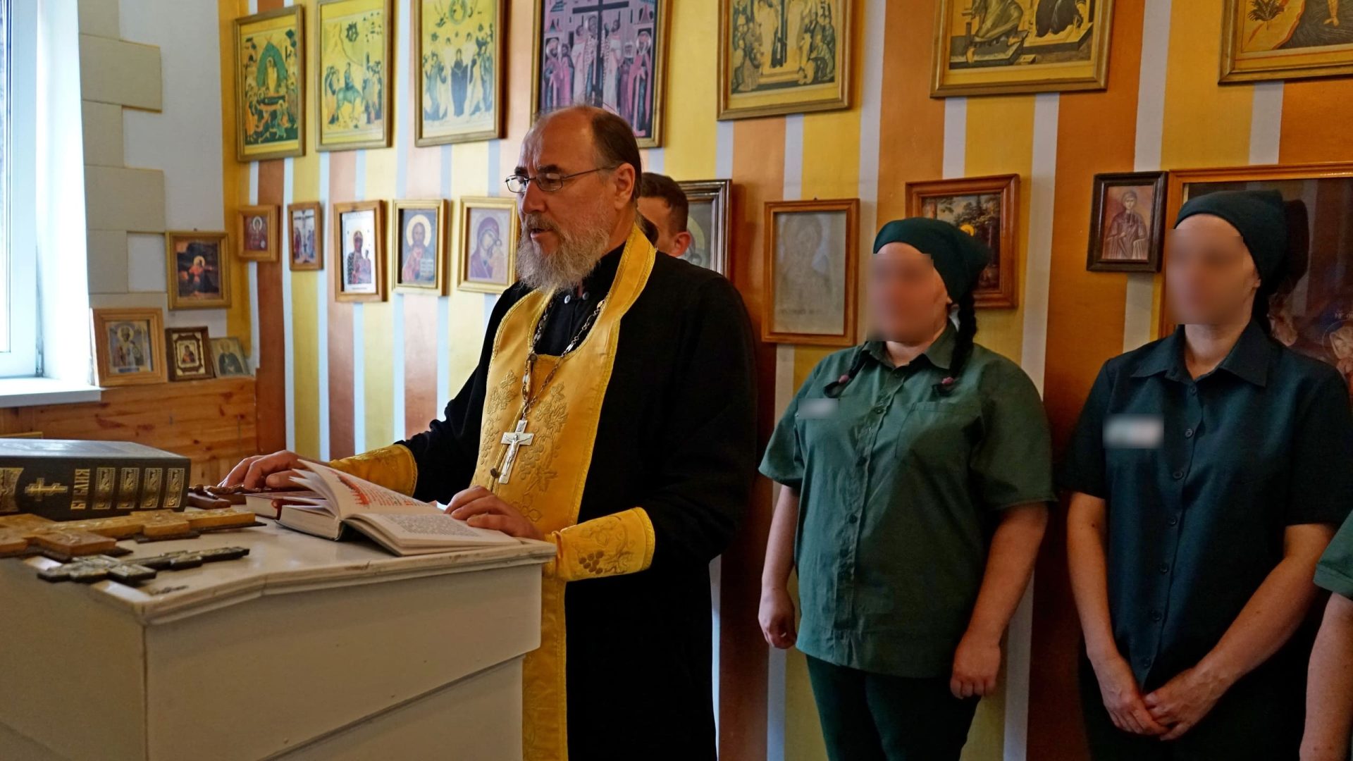 Священников зачислили в штат СИЗО Челябинской области 