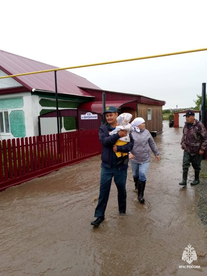 Дожди подтопили деревню под Магнитогорском  