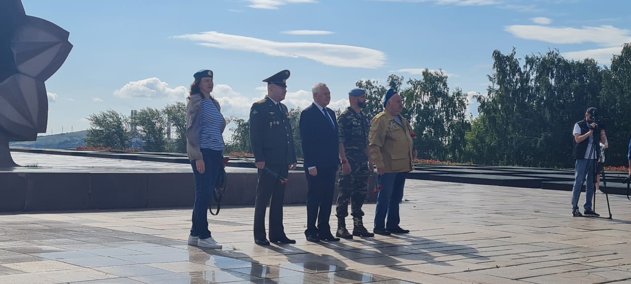 Десантники Магнитогорска вспомнили годы службы