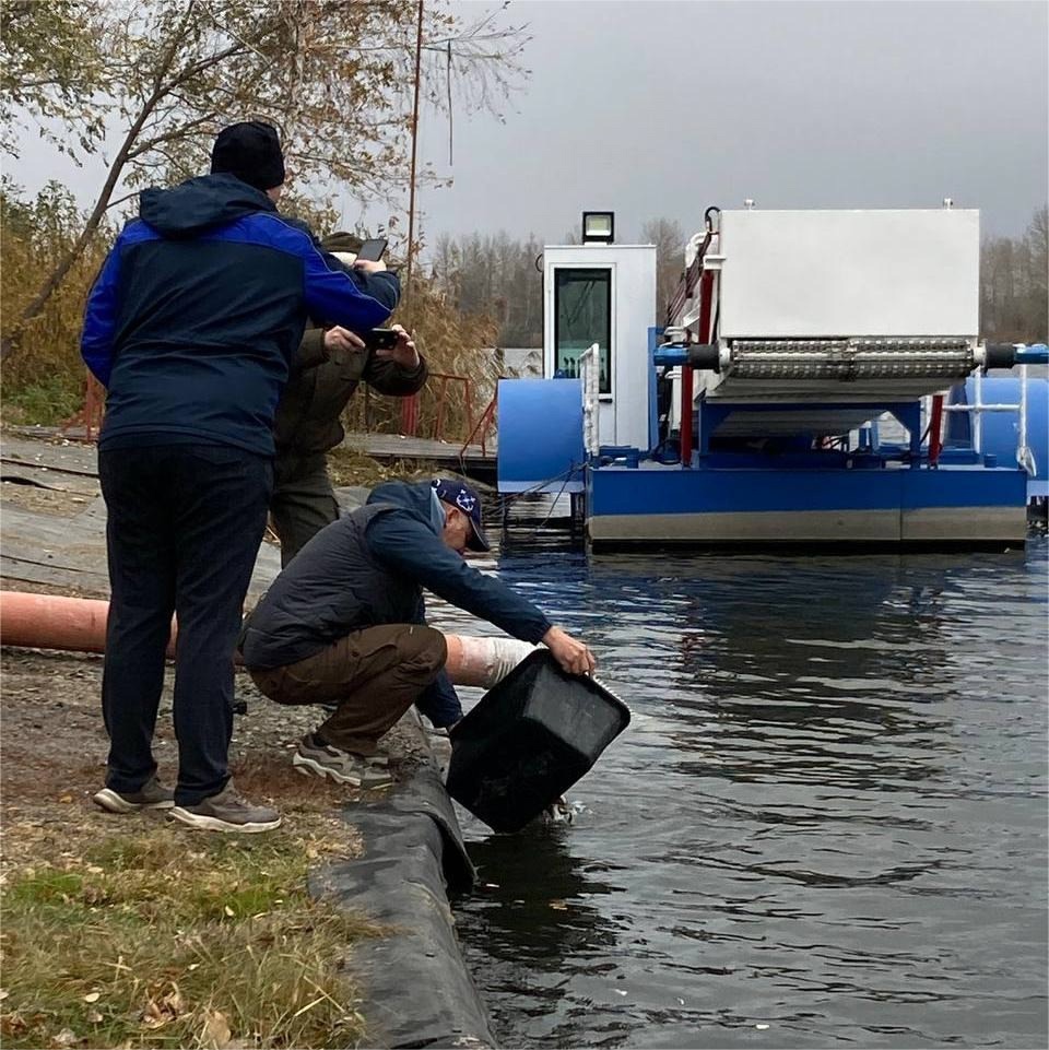 Зарыбление водохранилища провели в Магнитогорске